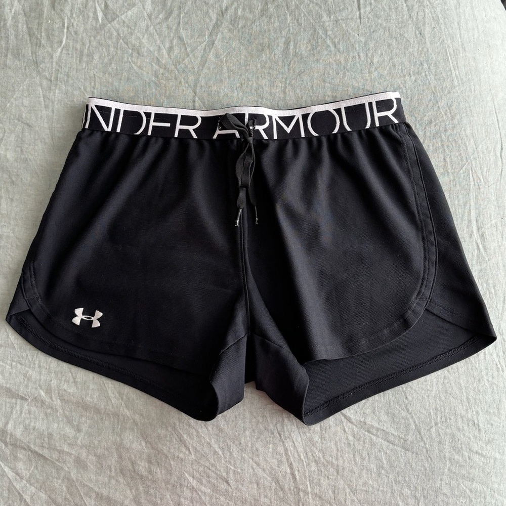 Under Armour Women’s Athletic Shorts Size M